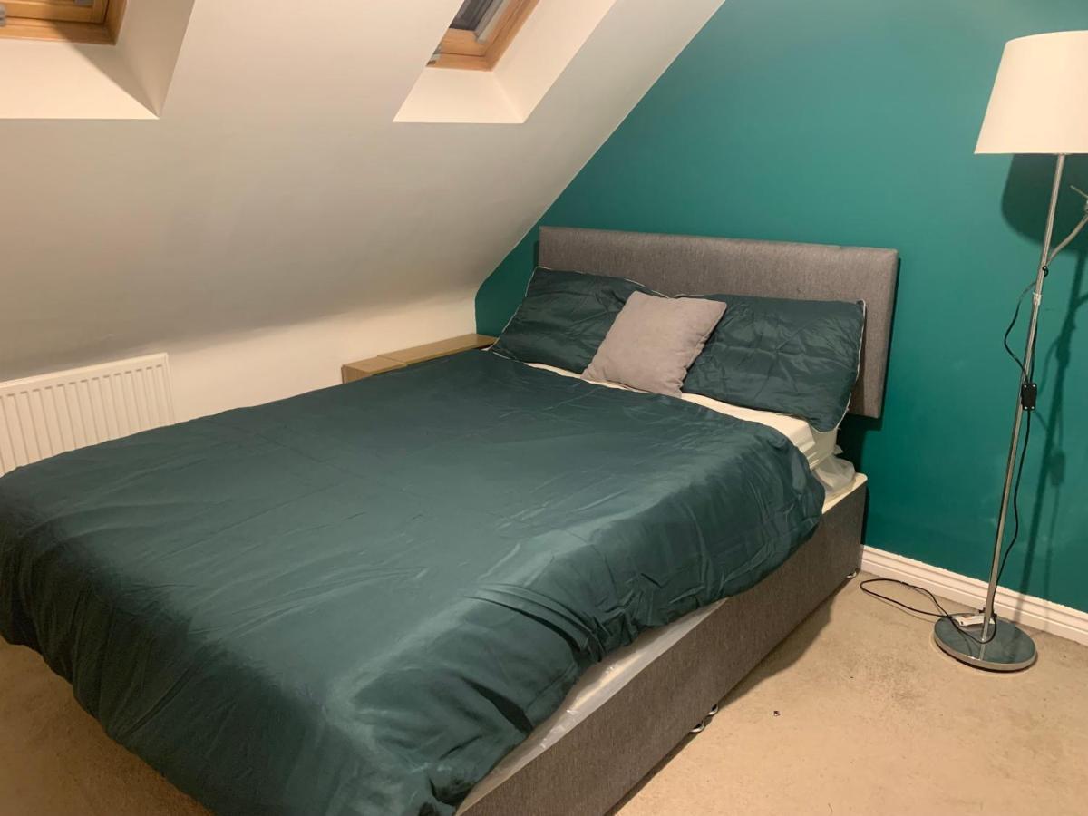 Comfy Double Bedroom In Greater Manchester Exterior photo
